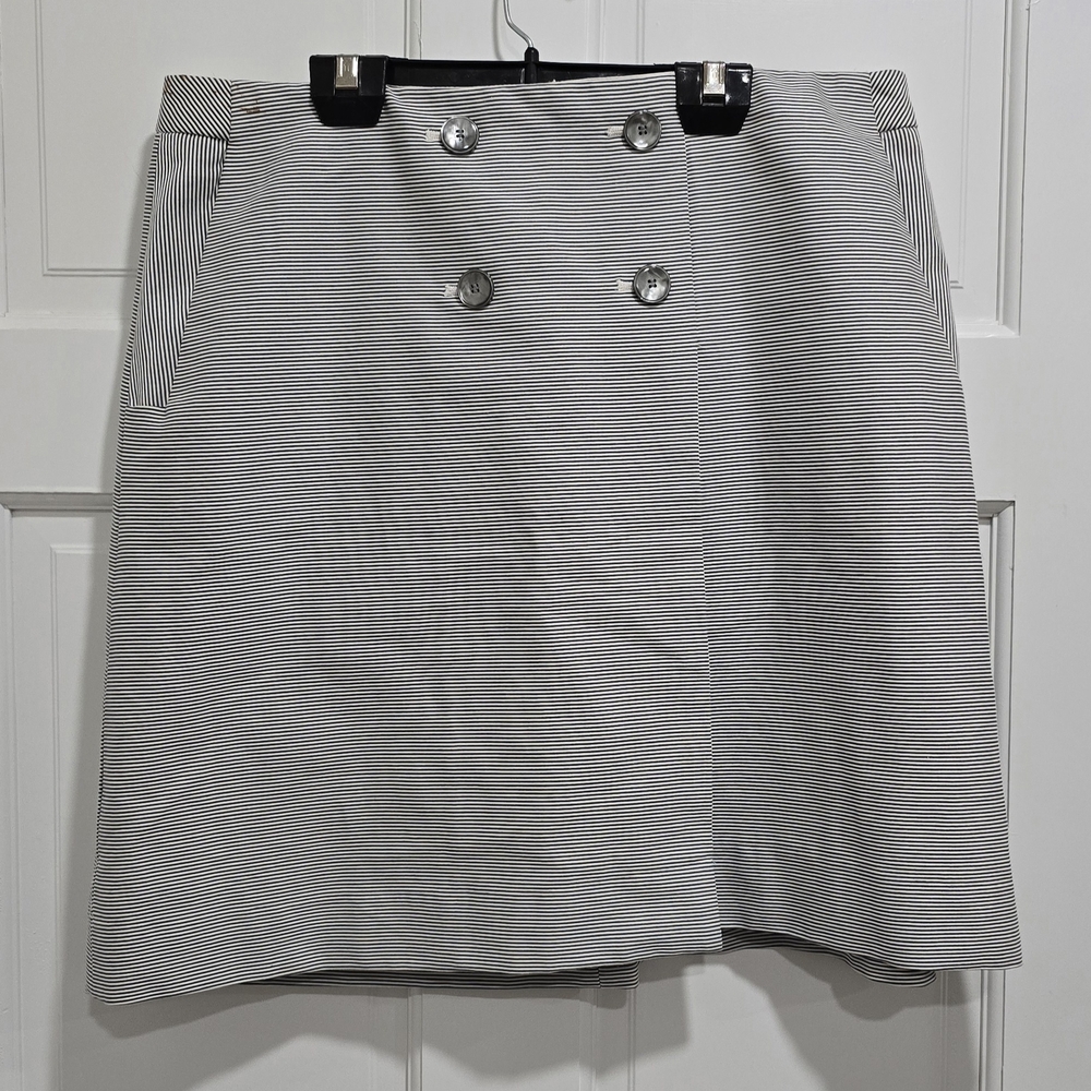 The Limited Gray and White Striped A-Line Skirt